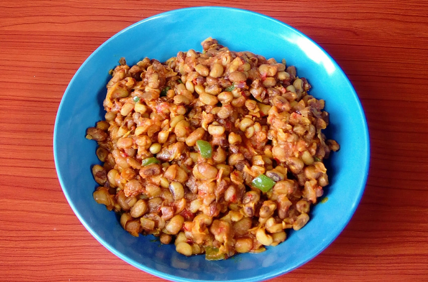 Stewed Beans, Recipes by Dolapo Grey