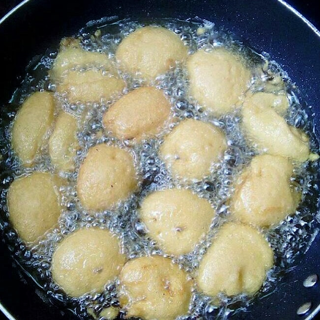 How to make fluffy akara by Dolapo Grey, Recipes by Dolapo Grey