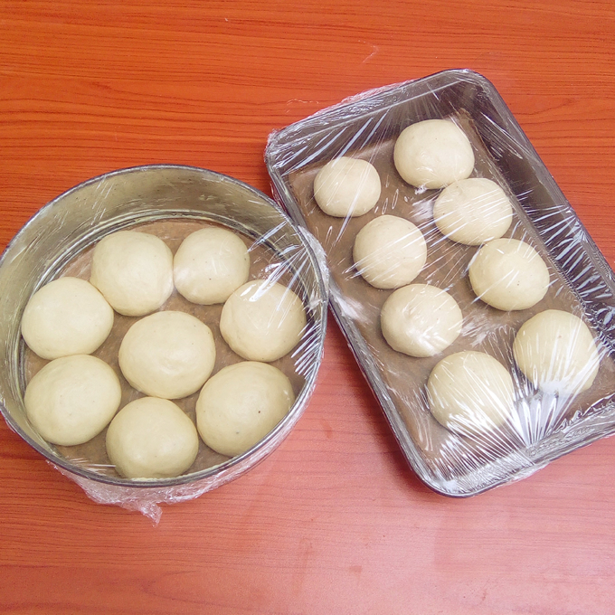 sweet bread rolls, Recipes by Dolapo Grey