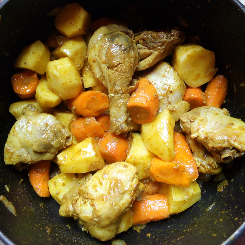 Creamy chicken curry, Recipes by Dolapo Grey