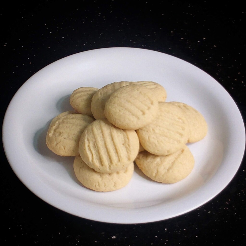 Homemade butter cookies by Dolapo Grey, Recipes by Dolapo Grey