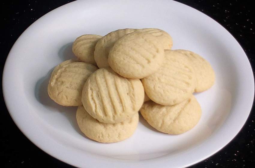 Homemade butter cookies by Dolapo Grey, Recipes by Dolapo Grey