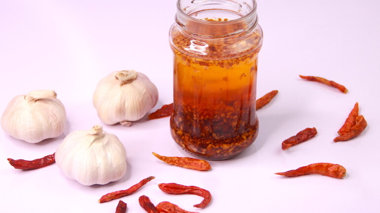 Chilli Garlic Oil