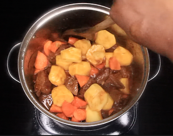 Beef stew recipe, Recipes by Dolapo Grey