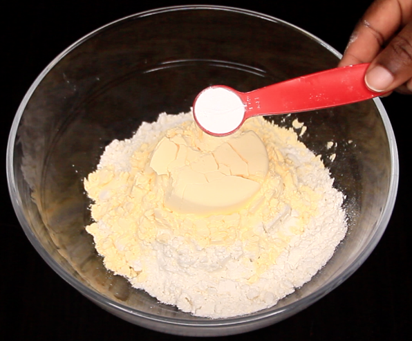 Custard Powder Cake, Recipes by Dolapo Grey