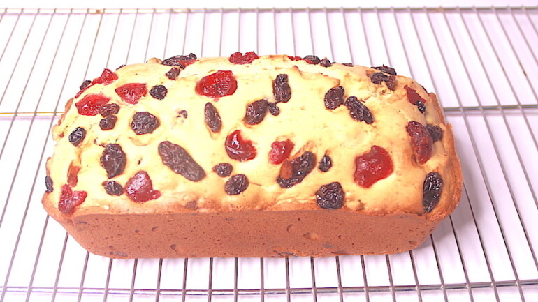 Simple Fruit Cake