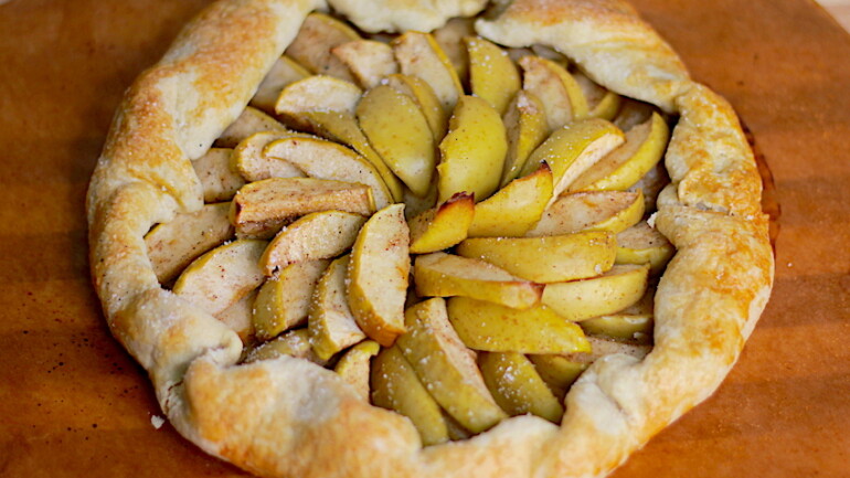 Rustic Free-Form Apple Pie – Apple Galette