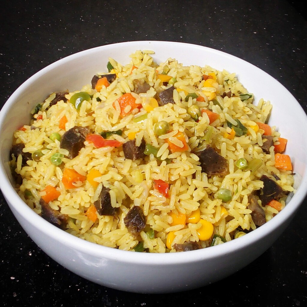 Fried rice recipe by Dolapo Grey, Recipes by Dolapo Grey