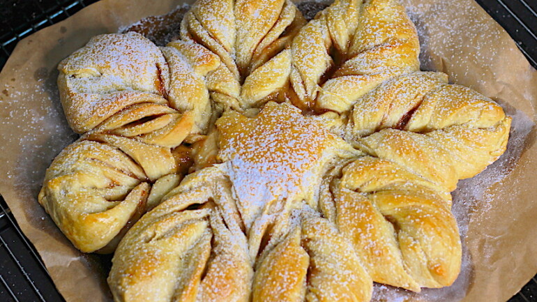 How To Make Christmas Star Bread