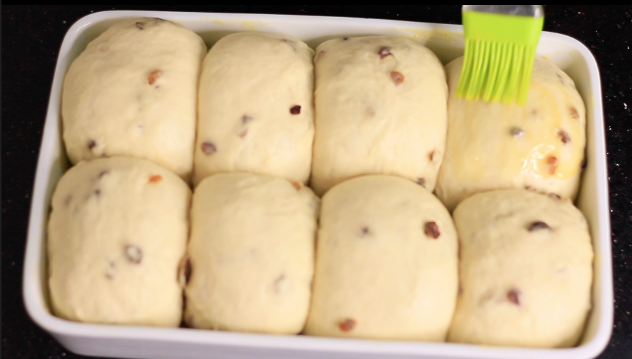 Easy Buttery Raisins Bread rolls Recipe, Recipes by Dolapo Grey