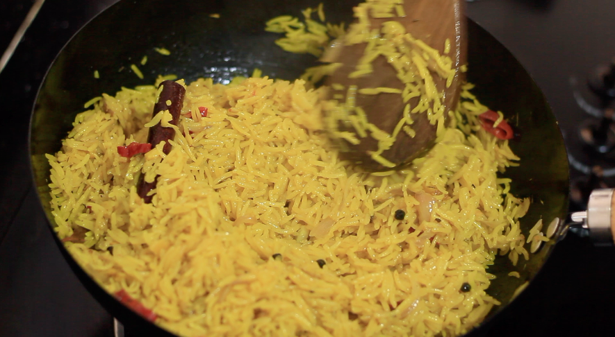 Spicy Yellow Rice Recipe, Recipes by Dolapo Grey