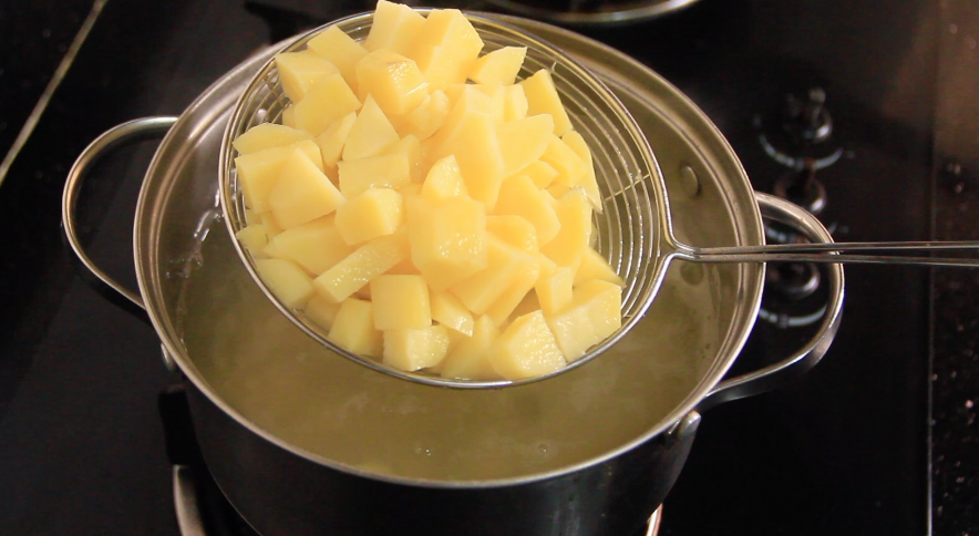 The Best Pan Fried Potatoes Recipe, Recipes by Dolapo Grey