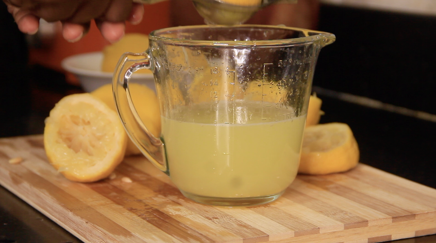 Lemonade Recipe by Dolapo Grey