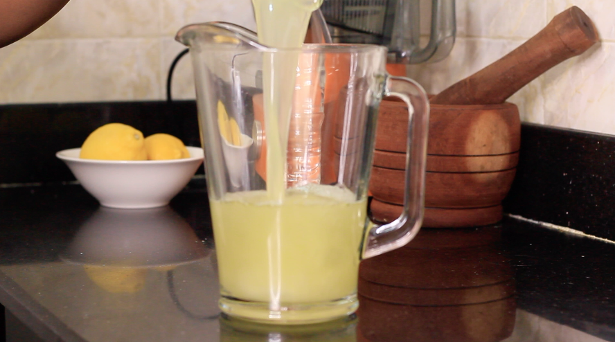 Lemonade Recipe by Dolapo Grey