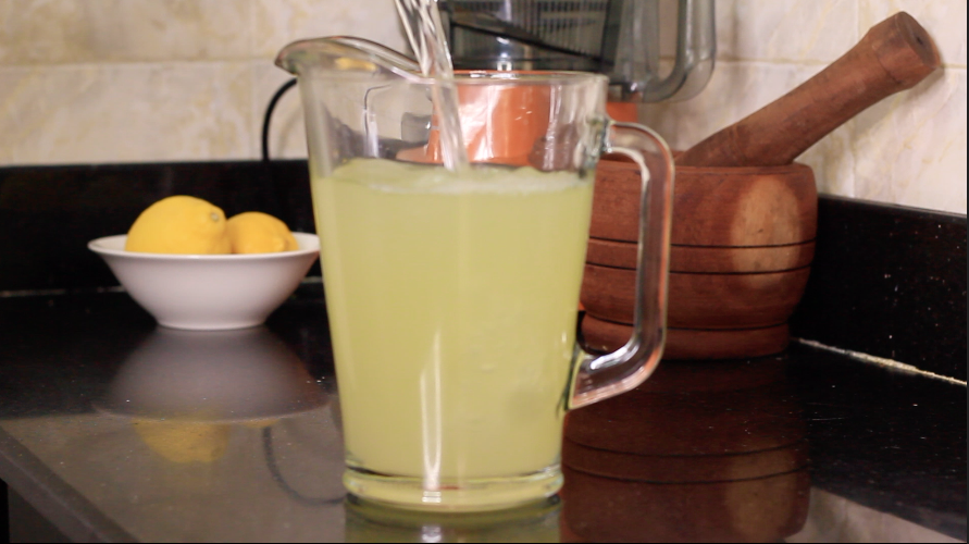 Lemonade Recipe by Dolapo Grey